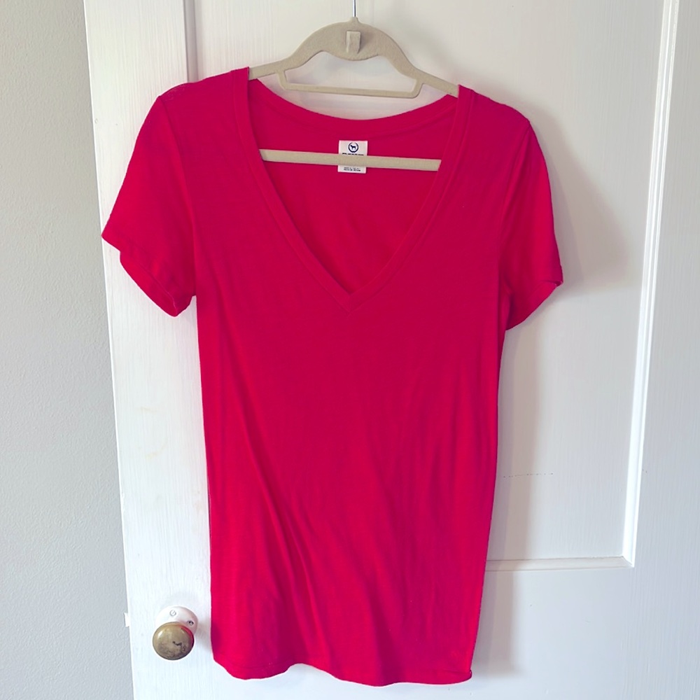 VS PINK T-shirt